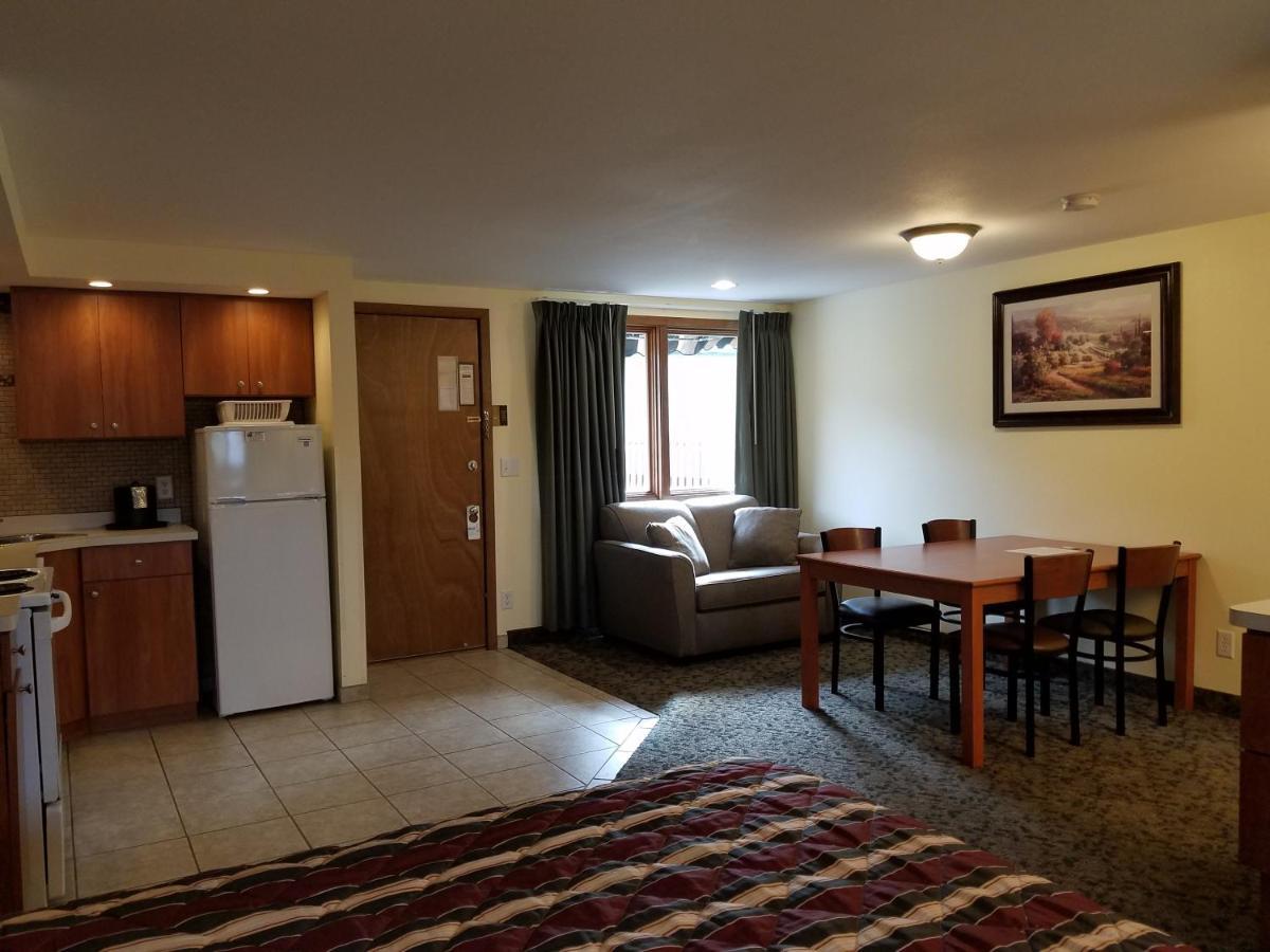 Black Hawk Motel & Suites Висконсин Делс Экстерьер фото